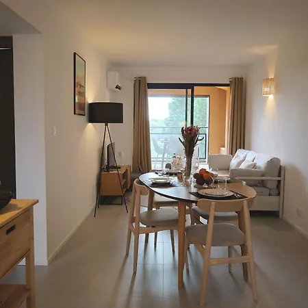 A Pineta - Piscine & Privee Apartment